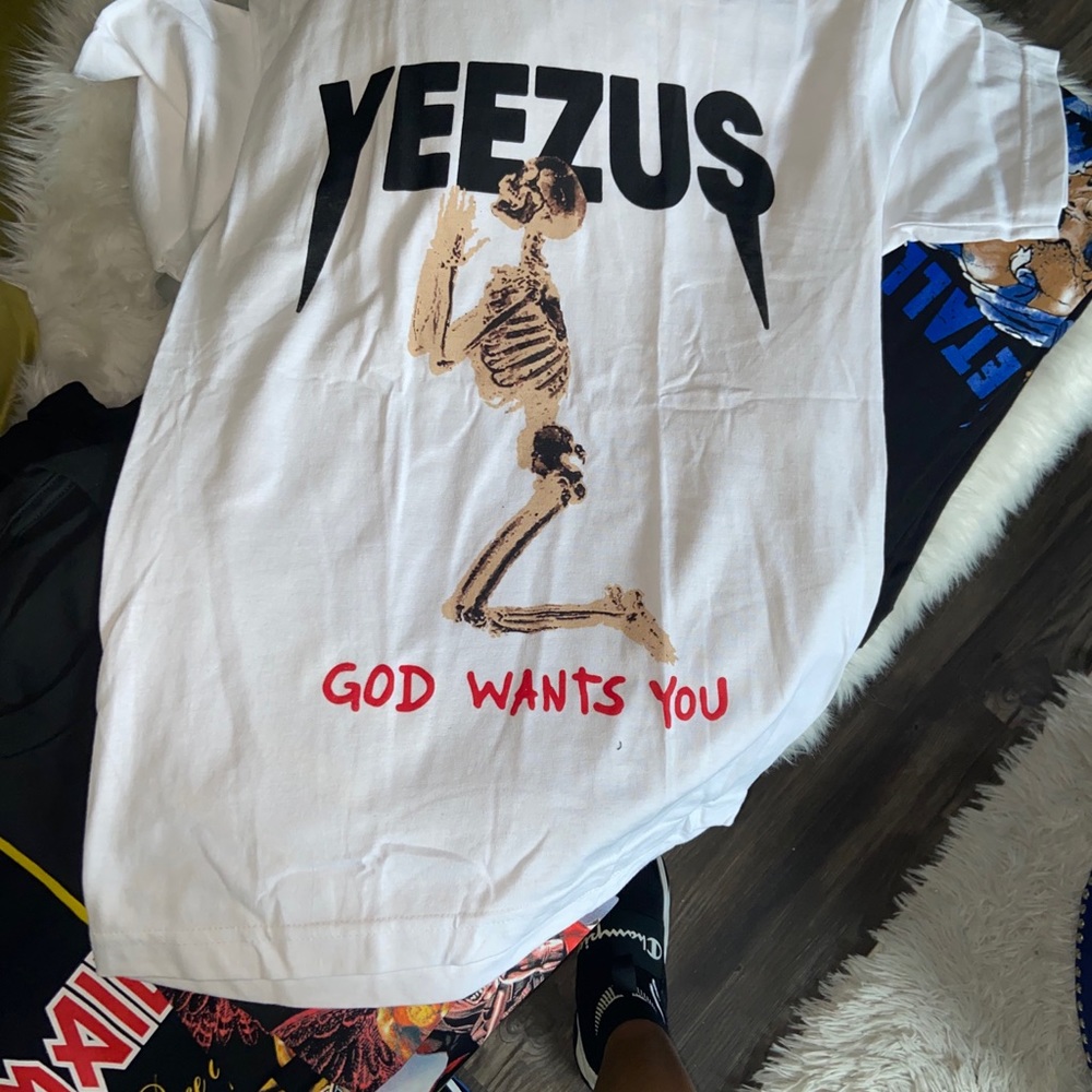 Graphic tees adult size s-2xl